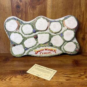 David Winter Cameos Diorama Bright 1992 BASE ONLY